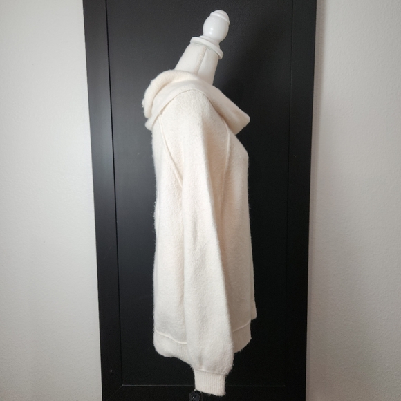 FREE PEOPLE ECHO BEACH CREAM COWL NECK SWEATER SIZE MEDIUM - Picture 6 of 13